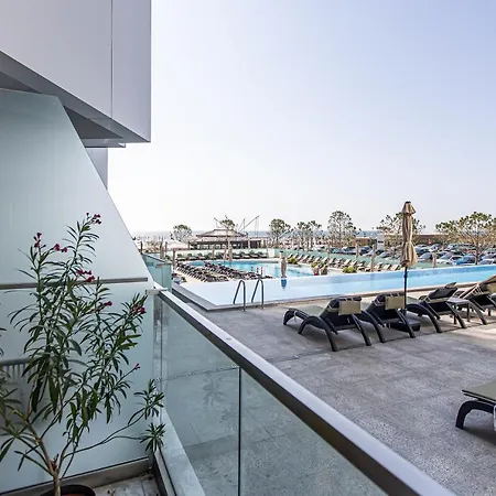 Aqua Vista Infinity La Mare Si Parcare Privata - Infinity Pool - & Apartment